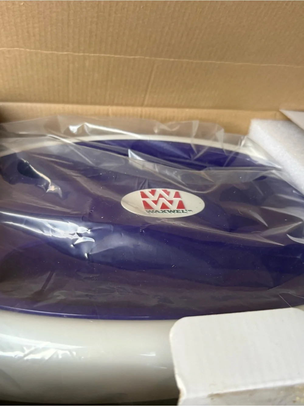 WaxWel open box